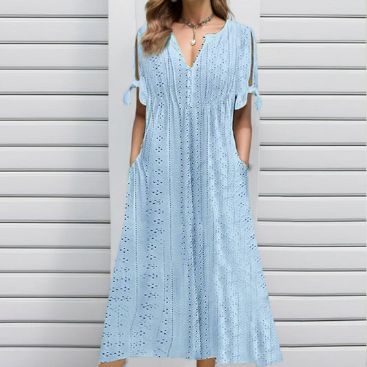 🌸💐Elegantes Kleid mit V-Ausschnitt und Hohlkehle für Frauen🚀Kaufen Sie 2 und erhalten Sie kostenlosen Versand🚀