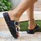 Design-Coole Sandalen mit extra-dicker Sohle für maximalen Komfort- mit offener Zehenpartie und Ausschnitt